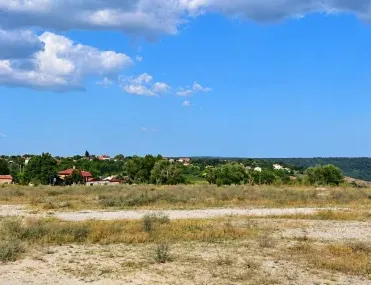 Парцел, Покрайнини, Варна - снимка 2 от 15