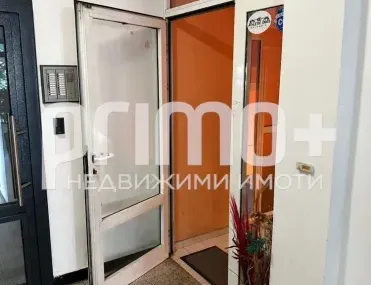 Други, Лагера, София