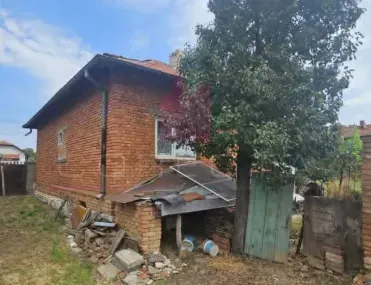 Къща, Родина, Русе - снимка 3 от 11