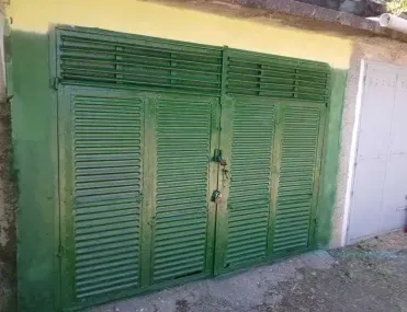 Гараж, Здравец, Русе