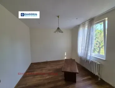 Къща, Кюстендил, Югозападна България - снимка 8 от 18