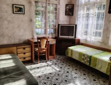 Етаж от къща, Възраждане, Бургас