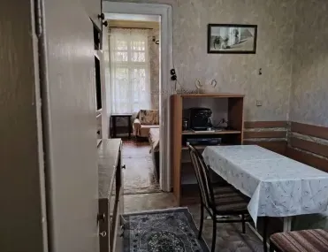Етаж от къща, Възраждане, Бургас - снимка 8 от 14