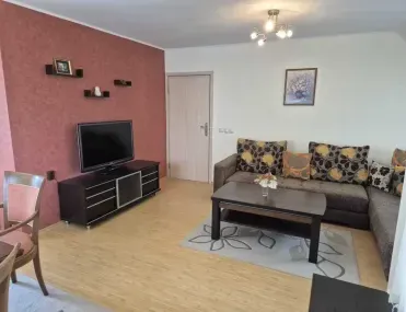 Многостаен, Ялта, Русе - снимка 2 от 20