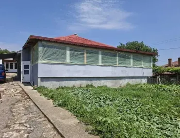 Къща, Силистра, Северна България - снимка 3 от 34
