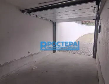 Гараж, Търговище, Североизточна България - снимка 5 от 6