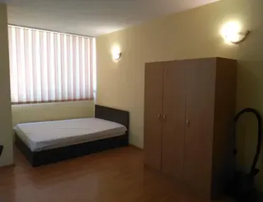 1-стаен, Акация, Велико Търново