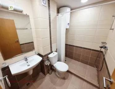 2-стаен, Окръжна болница, Варна