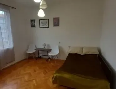 2-стаен, Медицинска академия, София