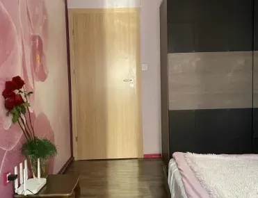 3-стаен, Света троица, София