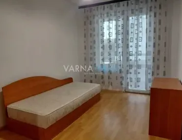 3-стаен, Цветен квартал, Варна