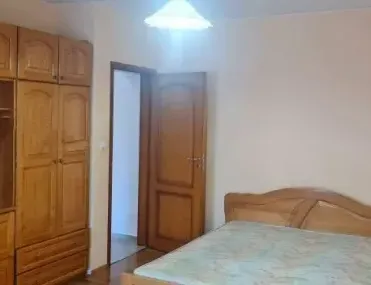 Многостаен, Лагера, София