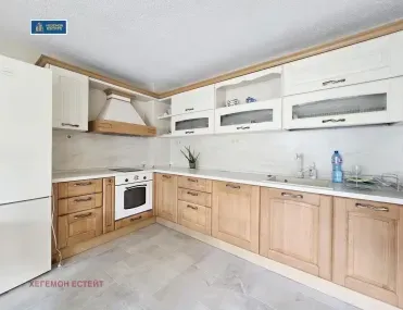 Многостаен, Чаталджа, Варна - снимка 10 от 13