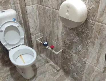 Офис, Кърджали, Южна България - снимка 2 от 4