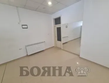 Офис, Център, Русе - снимка 2 от 12