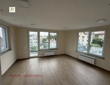 Офис, Център, Варна - снимка 4 от 9