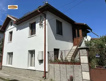 Етаж от къща, Габрово, Северна България - снимка 7 от 12
