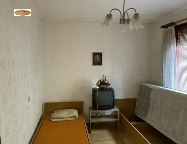 Етаж от къща, Габрово, Северна България - снимка 8 от 12