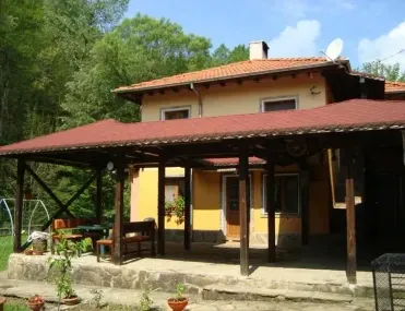 Къща, Габрово, Северна България