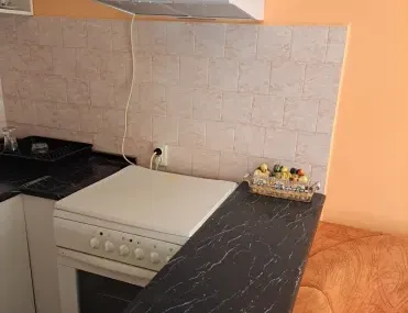 Къща, Враца, Северозападна България - снимка 4 от 15