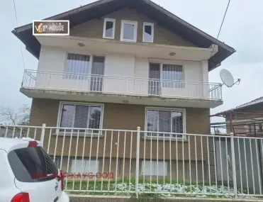 Къща, Пазарджик, Южна България - снимка 11 от 18