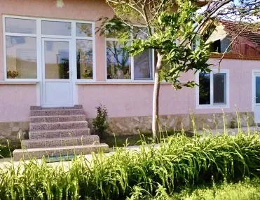 Къща, Враца, Северозападна България - снимка 11 от 18