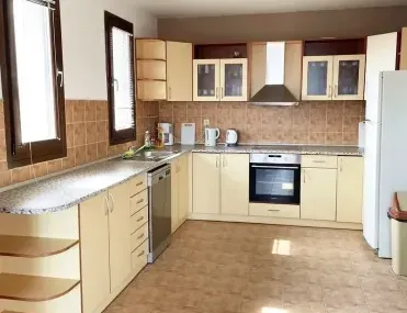 Къща, Покрайнини, Варна - снимка 9 от 14