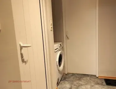 Къща, Левски, София