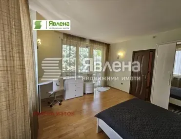 Къща, Витоша, София - снимка 2 от 12