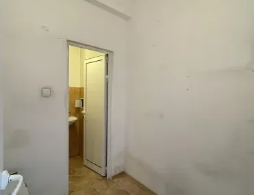 Магазин, Акация, Велико Търново