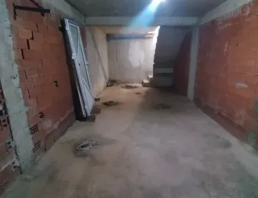 Магазин, Кърджали, Южна България - снимка 3 от 9