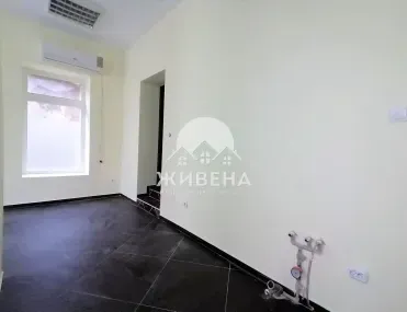 Магазин, Център, Варна - снимка 6 от 7