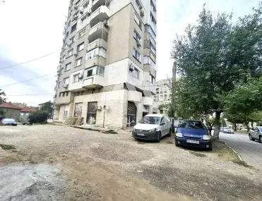 Магазин, Плевен, Северозападна България - снимка 8 от 9
