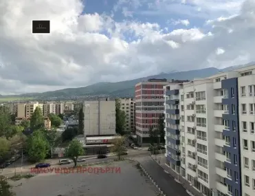 Гараж, Студентски град, София