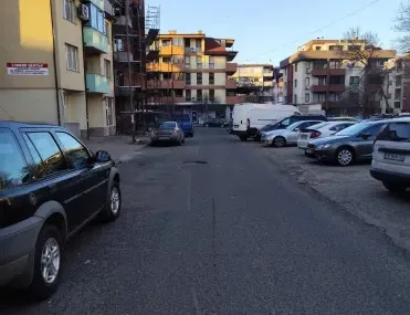 Гараж, Кърджали, Южна България - снимка 2 от 6