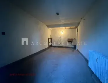 Гараж, Гео Милев, София