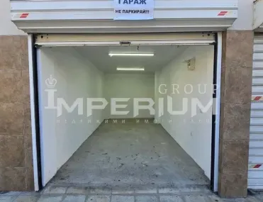 Гараж, Христо Ботев, Варна