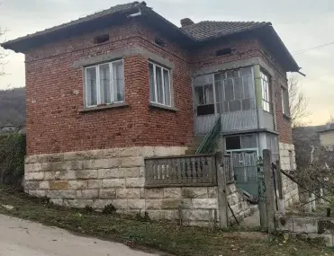 Къща, Две Могили, Северна България - снимка 12 от 15