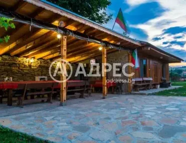 Къща, Върбица, Североизточна България - снимка 3 от 16
