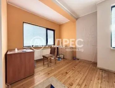 Къща, Филиповци, София - снимка 2 от 9