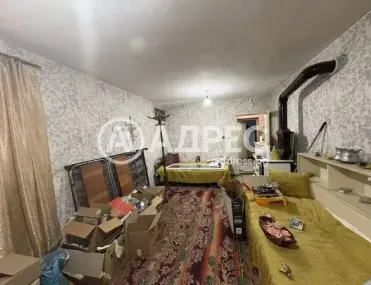 Етаж от къща, Нови Пазар, Североизточна България - снимка 12 от 13