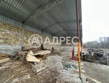 Склад, Генерал Тошево, Североизточна България - снимка 2 от 9