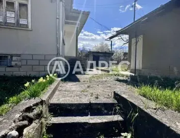 Къща, Априлци, Северозападна България - снимка 4 от 19