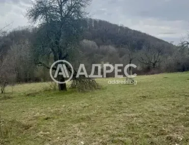 Къща, Априлци, Северозападна България - снимка 2 от 10