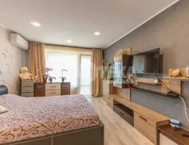 3-стаен, Възраждане, Варна