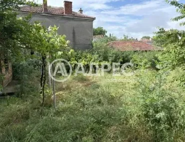 Къща, Сливен, Югоизточна България - снимка 14 от 17