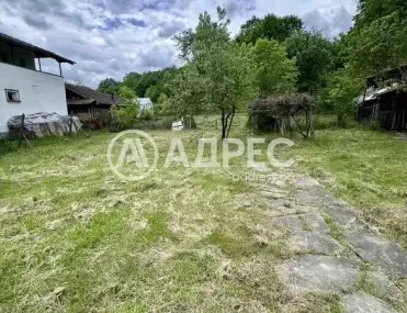 Къща, Априлци, Северозападна България - снимка 2 от 14