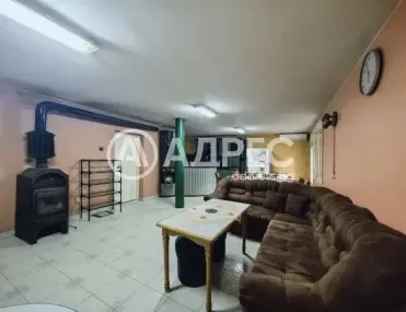 Къща, Средна кула, Русе - снимка 2 от 20