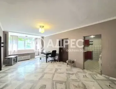 Многостаен, Лагера, София