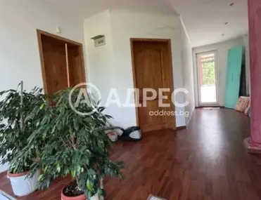 Къща, Кюстендил, Югозападна България - снимка 12 от 16